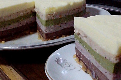 无色素彩虹芝士蛋糕