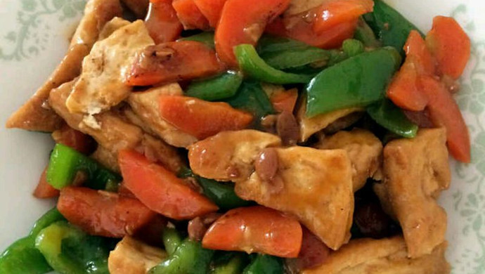 家常豆腐（胡萝卜青椒）
