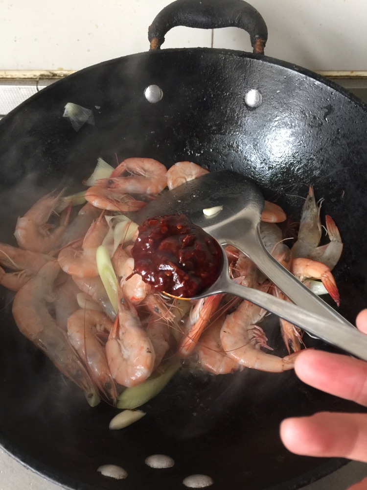 香辣基围虾的做法图解4