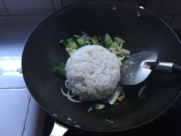 最简单最困难—蛋炒饭的做法图解7