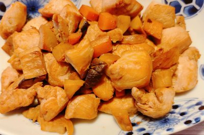 杏鲍菇烧鸡胸肉