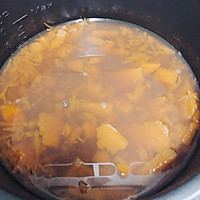 南瓜绿豆汤的做法图解2