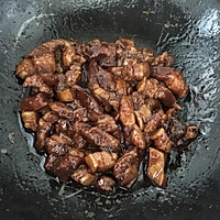 红烧肉煮土豆的做法图解3