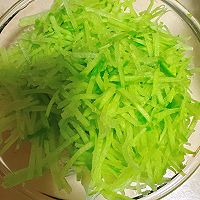 开胃暖身-酸辣金汤虾滑蛋饺 #鸡汁入家宴 感恩正当“食”#的做法图解1