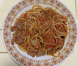 自制黑胡椒牛肉西红柿意大利面的做法