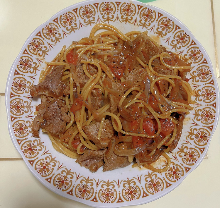 自制黑胡椒牛肉西红柿意大利面的做法