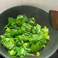 微微甘苦的春芥菜，可以瘦身排毒素的做法图解4