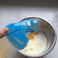 苹果酱夹心蛋糕 8寸原味基础蛋糕 不知道算戚风还是海绵的做法图解4