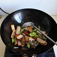 香干炒腊肉的做法图解6