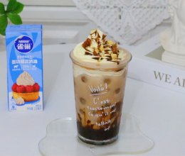 奥运火炬巧克力雪顶牛乳茶的做法