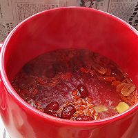 红枣姜片枸杞汤的做法图解8