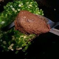 炒虾酱的做法图解7