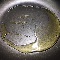 妈妈带来的美味——蒜苗炒腊猪舌的做法图解13