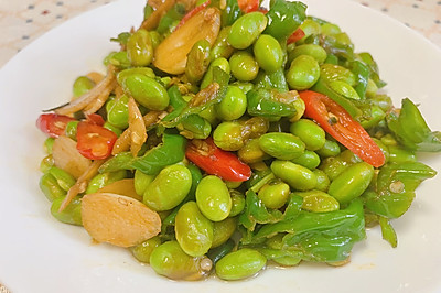 辣椒炒毛豆