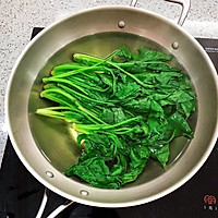 果仁菠菜塔的做法图解2
