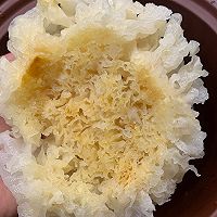 银耳雪梨汤的做法图解4