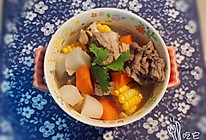 玉米山药羊肉汤「吃它」的做法