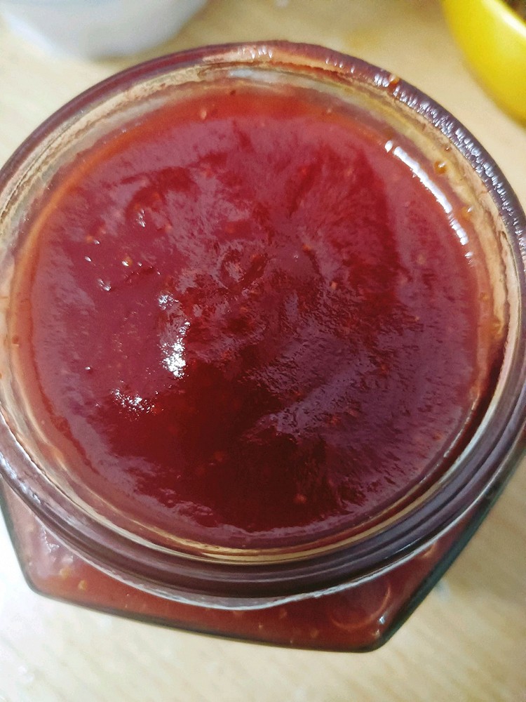 制作草莓酱的做法