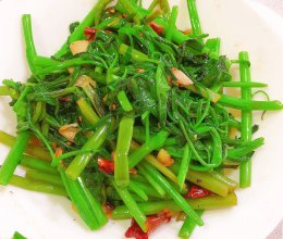 炝炒空心菜的做法