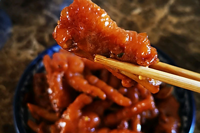 红烧鸡爪