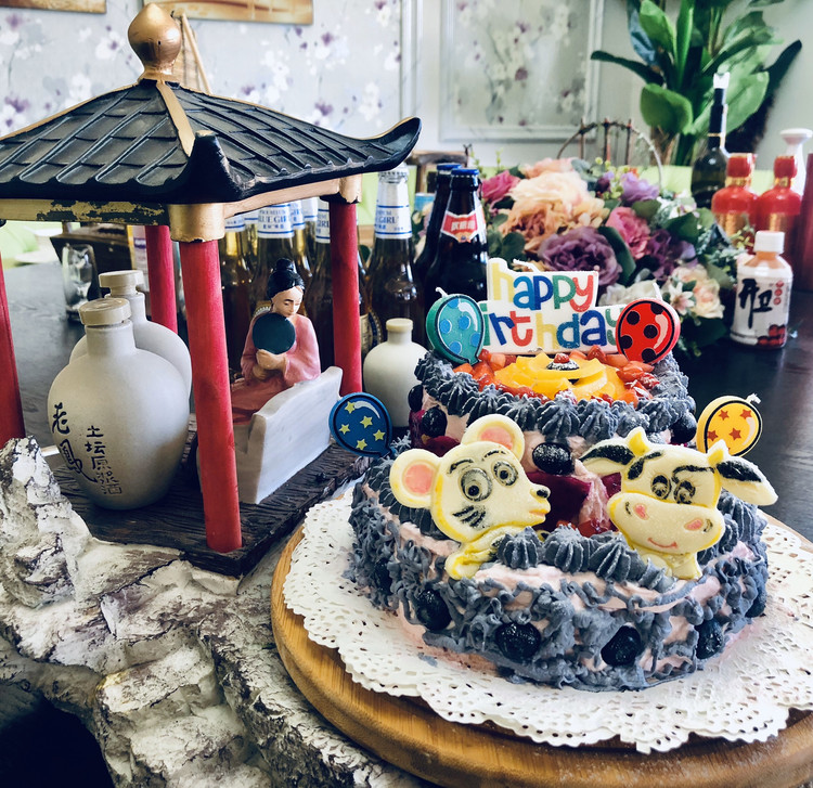 独享雾霾蓝：蝶豆花奶油蛋糕的做法