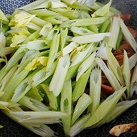 空心芹菜生椒肉的做法图解5