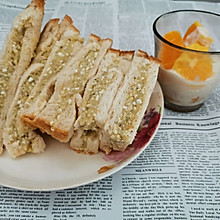 #美食视频挑战赛# 鸡蛋土豆泥三明治