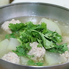 天津家常菜:猪肉冬瓜丸子汤