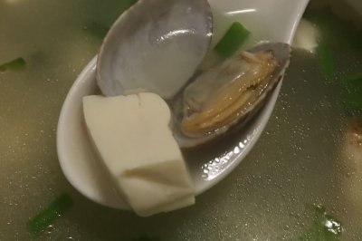 【蓓妈美食】豆腐花蛤汤