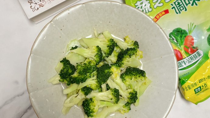 清炒西兰花