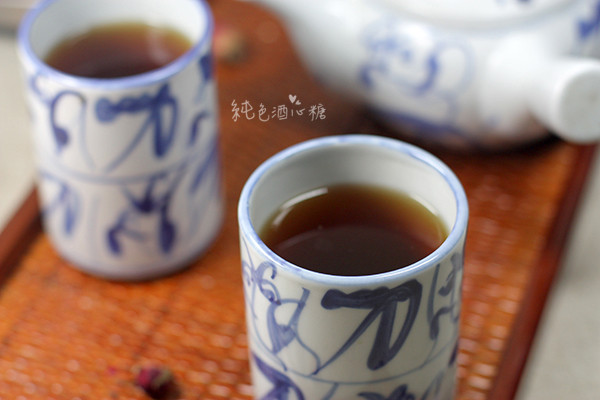 荷叶决明子玫瑰茶——瘦身刮油茶的做法