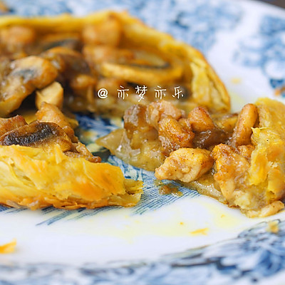 咖喱蘑菇鸡肉咸派