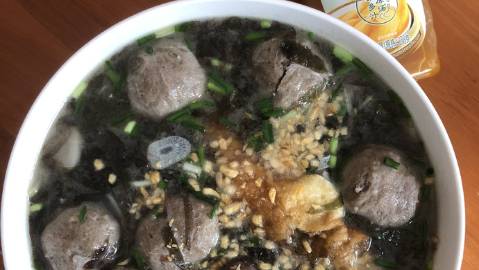 牛丸紫菜粉丝汤