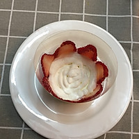 草莓蛋糕～送给最美的妈妈的做法图解8