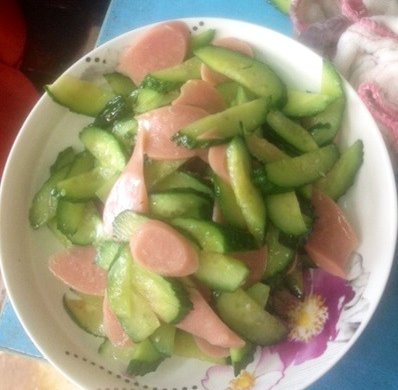 黄瓜炒火腿肠