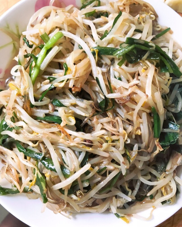 韭菜绿豆芽的做法