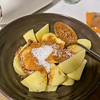 空气炸锅不能错过的淀粉肠土豆的做法图解3