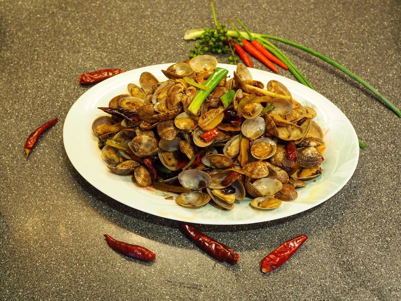 Stir fried flower beetle