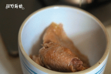 香菇栗子鸡汤的做法图解11