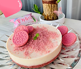 免蒸免烤！粉色奥利奥酸奶蛋糕的做法
