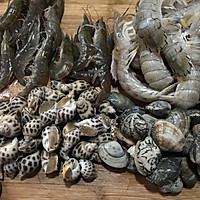 虾菇煲的做法图解2