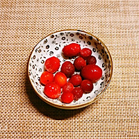 莓蒸粉丝肉末丝瓜的做法图解2