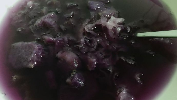 紫薯银耳羹