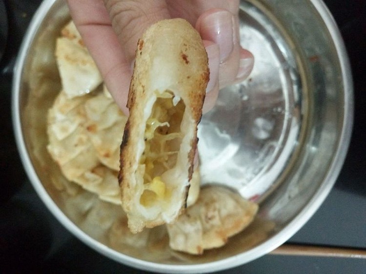 水饺皮香蕉派的做法