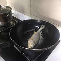 干烧黄花鱼的做法图解3