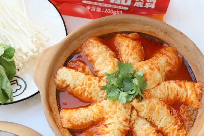 番茄响铃牛肉卷