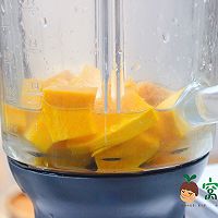 宝宝辅食:南瓜面皮的做法图解1