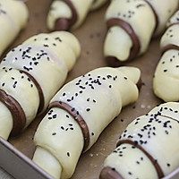 100%奶油可可双色面包卷（一发，不加一滴水）的做法图解10