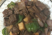 鲍菇牛肉粒的做法