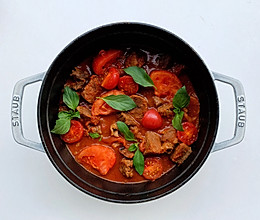 好吃到汤都不剩的番茄牛腩煲，酸爽开胃～的做法